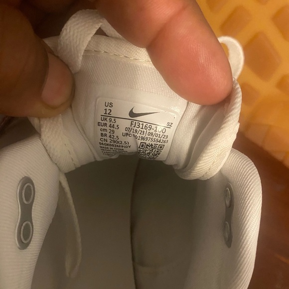 Nike White Sneakers Air Max 1 ladies size 12 fits men size 10.5 new authentic - Picture 5 of 9